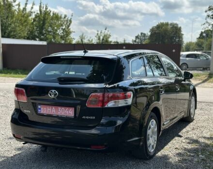 Черный Тойота Авенсис, объемом двигателя 1.6 л и пробегом 272 тыс. км за 8500 $, фото 3 на Automoto.ua