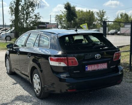 Черный Тойота Авенсис, объемом двигателя 1.6 л и пробегом 272 тыс. км за 8500 $, фото 4 на Automoto.ua