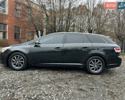 Черный Тойота Авенсис, объемом двигателя 2 л и пробегом 290 тыс. км за 7850 $, фото 3 на Automoto.ua