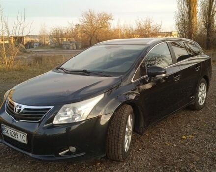 Чорний Тойота Авенсіс, об'ємом двигуна 2.2 л та пробігом 270 тис. км за 7450 $, фото 1 на Automoto.ua