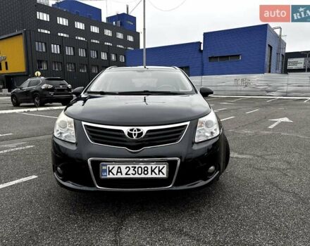 Черный Тойота Авенсис, объемом двигателя 1.8 л и пробегом 269 тыс. км за 8500 $, фото 5 на Automoto.ua