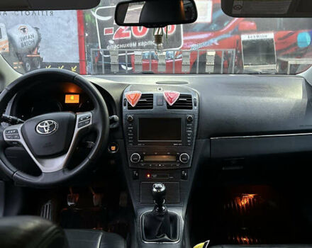 Черный Тойота Авенсис, объемом двигателя 2.23 л и пробегом 200 тыс. км за 8900 $, фото 9 на Automoto.ua