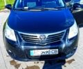 Черный Тойота Авенсис, объемом двигателя 2.2 л и пробегом 284 тыс. км за 8300 $, фото 1 на Automoto.ua