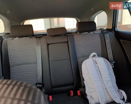 Черный Тойота Авенсис, объемом двигателя 2.23 л и пробегом 240 тыс. км за 8500 $, фото 21 на Automoto.ua