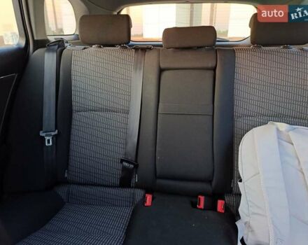 Черный Тойота Авенсис, объемом двигателя 2.23 л и пробегом 240 тыс. км за 8500 $, фото 2 на Automoto.ua