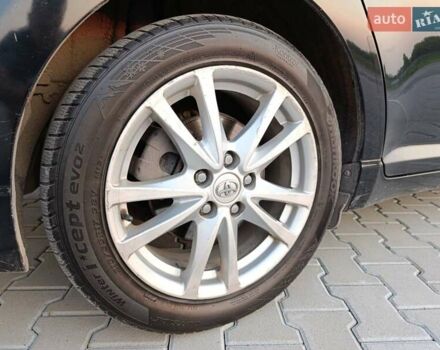 Черный Тойота Авенсис, объемом двигателя 2.23 л и пробегом 240 тыс. км за 8500 $, фото 15 на Automoto.ua