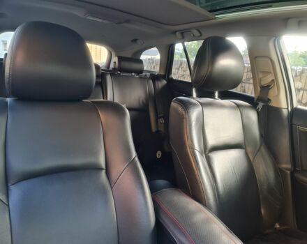 Чорний Тойота Авенсіс, об'ємом двигуна 2 л та пробігом 298 тис. км за 5690 $, фото 3 на Automoto.ua