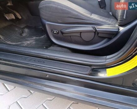 Черный Тойота Авенсис, объемом двигателя 2.23 л и пробегом 240 тыс. км за 8500 $, фото 12 на Automoto.ua