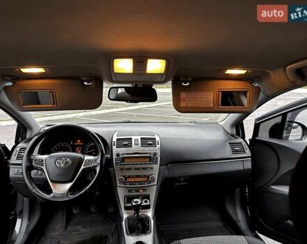 Черный Тойота Авенсис, объемом двигателя 1.8 л и пробегом 269 тыс. км за 8500 $, фото 13 на Automoto.ua