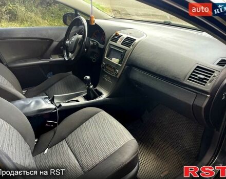 Черный Тойота Авенсис, объемом двигателя 2 л и пробегом 330 тыс. км за 8299 $, фото 4 на Automoto.ua