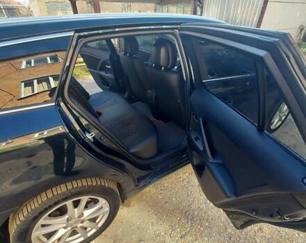 Черный Тойота Авенсис, объемом двигателя 2.2 л и пробегом 283 тыс. км за 9950 $, фото 2 на Automoto.ua