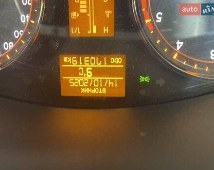 Черный Тойота Авенсис, объемом двигателя 2 л и пробегом 170 тыс. км за 9200 $, фото 15 на Automoto.ua