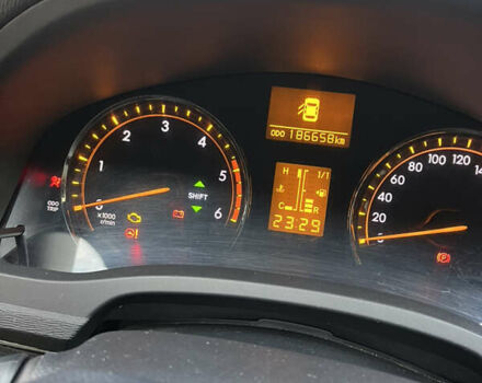 Черный Тойота Авенсис, объемом двигателя 2 л и пробегом 187 тыс. км за 9800 $, фото 2 на Automoto.ua