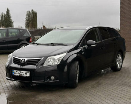 Черный Тойота Авенсис, объемом двигателя 2.2 л и пробегом 233 тыс. км за 9600 $, фото 1 на Automoto.ua