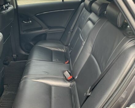Черный Тойота Авенсис, объемом двигателя 2 л и пробегом 320 тыс. км за 4300 $, фото 6 на Automoto.ua