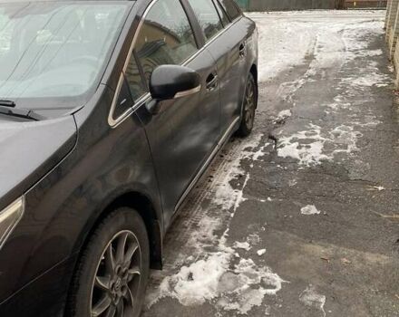 Чорний Тойота Авенсіс, об'ємом двигуна 2 л та пробігом 267 тис. км за 12900 $, фото 4 на Automoto.ua