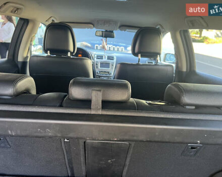 Черный Тойота Авенсис, объемом двигателя 2.23 л и пробегом 247 тыс. км за 13000 $, фото 14 на Automoto.ua