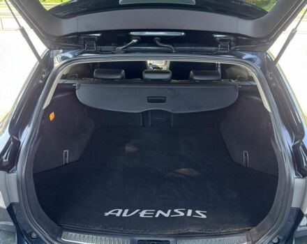 Черный Тойота Авенсис, объемом двигателя 0 л и пробегом 140 тыс. км за 10500 $, фото 13 на Automoto.ua