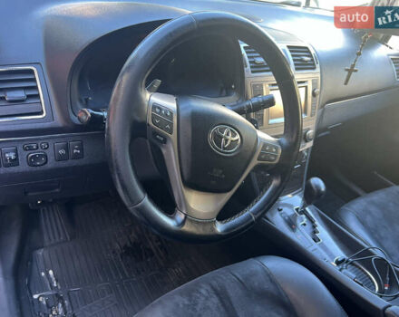 Черный Тойота Авенсис, объемом двигателя 2.23 л и пробегом 247 тыс. км за 13000 $, фото 27 на Automoto.ua