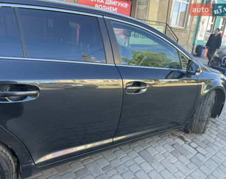 Черный Тойота Авенсис, объемом двигателя 2.23 л и пробегом 247 тыс. км за 13000 $, фото 6 на Automoto.ua