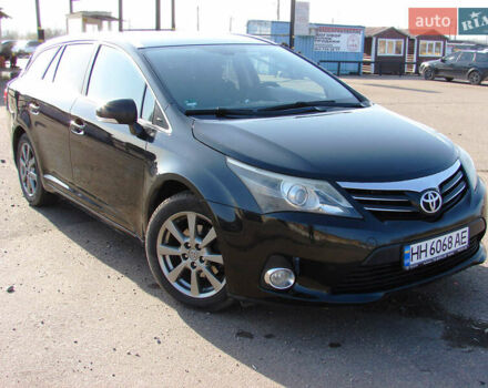 Черный Тойота Авенсис, объемом двигателя 2 л и пробегом 265 тыс. км за 14700 $, фото 1 на Automoto.ua