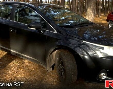 Черный Тойота Авенсис, объемом двигателя 2 л и пробегом 267 тыс. км за 12900 $, фото 4 на Automoto.ua
