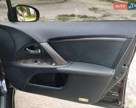 Черный Тойота Авенсис, объемом двигателя 2.2 л и пробегом 235 тыс. км за 10999 $, фото 15 на Automoto.ua