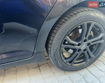 Черный Тойота Авенсис, объемом двигателя 2.23 л и пробегом 247 тыс. км за 13000 $, фото 9 на Automoto.ua