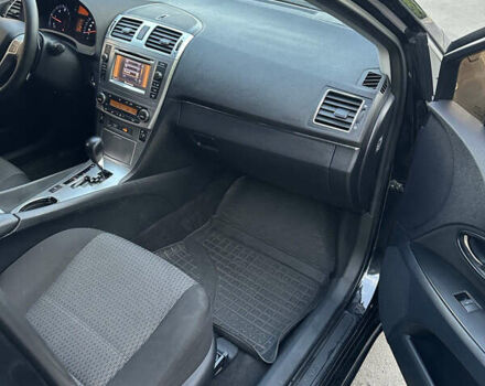 Черный Тойота Авенсис, объемом двигателя 2.23 л и пробегом 327 тыс. км за 8500 $, фото 7 на Automoto.ua