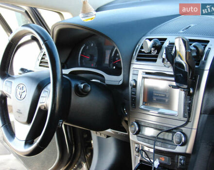 Черный Тойота Авенсис, объемом двигателя 2 л и пробегом 265 тыс. км за 14700 $, фото 17 на Automoto.ua