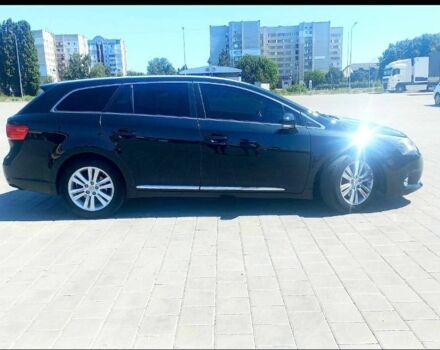 Черный Тойота Авенсис, объемом двигателя 2 л и пробегом 297 тыс. км за 261 $, фото 3 на Automoto.ua