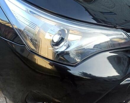 Черный Тойота Авенсис, объемом двигателя 1.6 л и пробегом 120 тыс. км за 13500 $, фото 9 на Automoto.ua