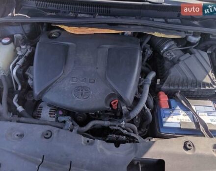 Чорний Тойота Авенсіс, об'ємом двигуна 2 л та пробігом 239 тис. км за 15500 $, фото 5 на Automoto.ua