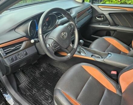 Черный Тойота Авенсис, объемом двигателя 1.8 л и пробегом 122 тыс. км за 8300 $, фото 6 на Automoto.ua