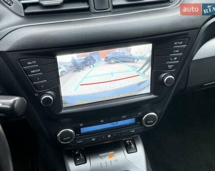 Черный Тойота Авенсис, объемом двигателя 2 л и пробегом 251 тыс. км за 13900 $, фото 16 на Automoto.ua