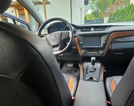 Черный Тойота Авенсис, объемом двигателя 1.8 л и пробегом 122 тыс. км за 8300 $, фото 12 на Automoto.ua