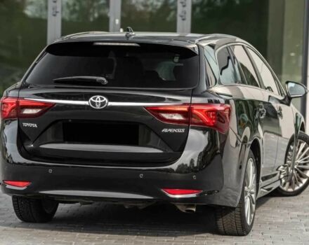 Черный Тойота Авенсис, объемом двигателя 0 л и пробегом 110 тыс. км за 12500 $, фото 7 на Automoto.ua