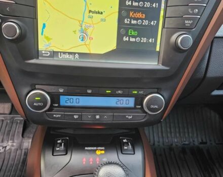 Черный Тойота Авенсис, объемом двигателя 1.8 л и пробегом 122 тыс. км за 8300 $, фото 15 на Automoto.ua