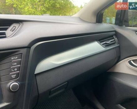 Черный Тойота Авенсис, объемом двигателя 2 л и пробегом 207 тыс. км за 12950 $, фото 72 на Automoto.ua