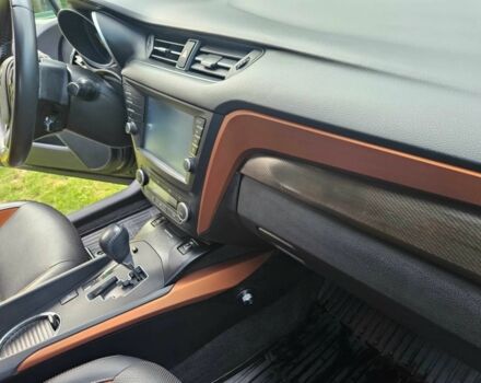 Черный Тойота Авенсис, объемом двигателя 1.8 л и пробегом 122 тыс. км за 8300 $, фото 7 на Automoto.ua