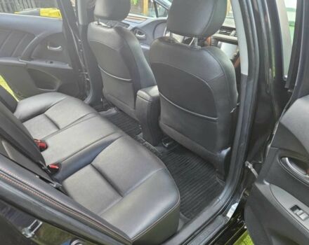 Черный Тойота Авенсис, объемом двигателя 1.8 л и пробегом 122 тыс. км за 8300 $, фото 10 на Automoto.ua