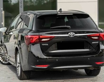 Черный Тойота Авенсис, объемом двигателя 0 л и пробегом 110 тыс. км за 12500 $, фото 5 на Automoto.ua