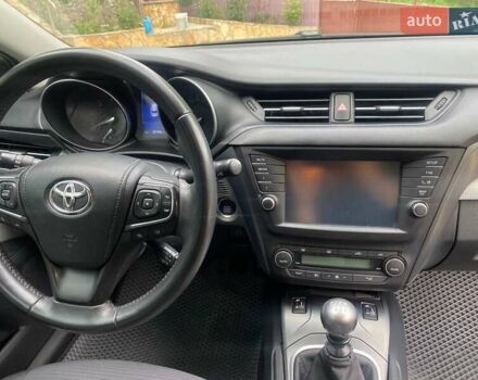Черный Тойота Авенсис, объемом двигателя 2 л и пробегом 207 тыс. км за 12950 $, фото 53 на Automoto.ua