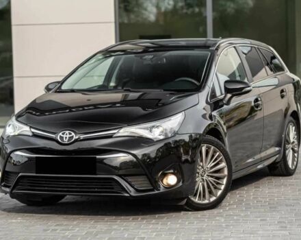 Черный Тойота Авенсис, объемом двигателя 0 л и пробегом 110 тыс. км за 12500 $, фото 2 на Automoto.ua