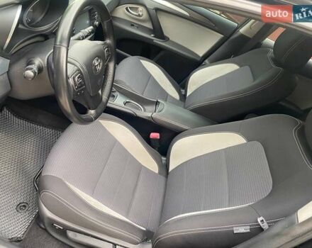 Черный Тойота Авенсис, объемом двигателя 2 л и пробегом 207 тыс. км за 12950 $, фото 47 на Automoto.ua