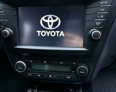 Черный Тойота Авенсис, объемом двигателя 2 л и пробегом 212 тыс. км за 13750 $, фото 13 на Automoto.ua