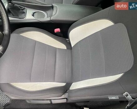 Черный Тойота Авенсис, объемом двигателя 2 л и пробегом 207 тыс. км за 12950 $, фото 44 на Automoto.ua