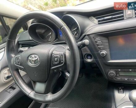 Черный Тойота Авенсис, объемом двигателя 2 л и пробегом 207 тыс. км за 12950 $, фото 63 на Automoto.ua