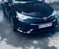 Черный Тойота Авенсис, объемом двигателя 2 л и пробегом 250 тыс. км за 14000 $, фото 1 на Automoto.ua