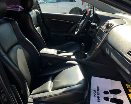 Черный Тойота Авенсис, объемом двигателя 2 л и пробегом 223 тыс. км за 9700 $, фото 12 на Automoto.ua